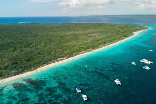 Catalina Island Tour from Punta Cana – Snorkeling, Boat Trip & Beach Day
