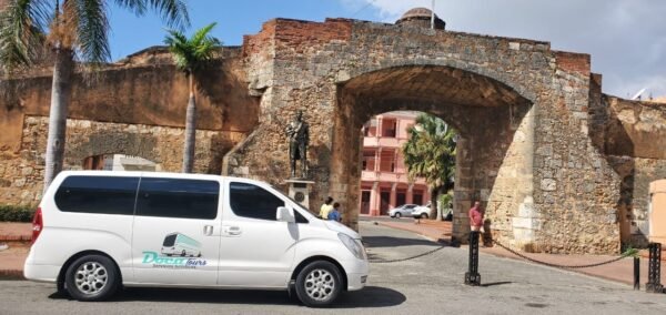 Santo Domingo City Tour from Punta Cana - Image 3